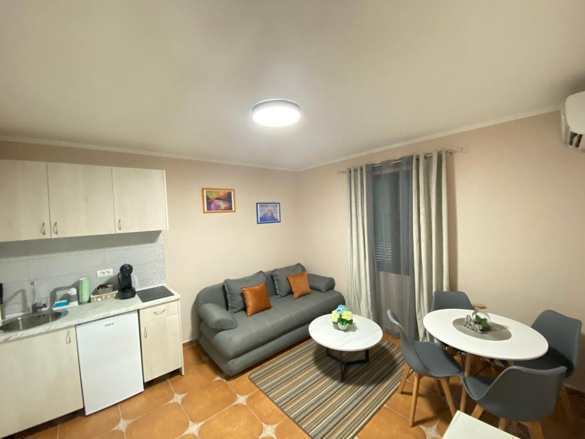 Aquata Apartments تيفات الغرفة الصورة