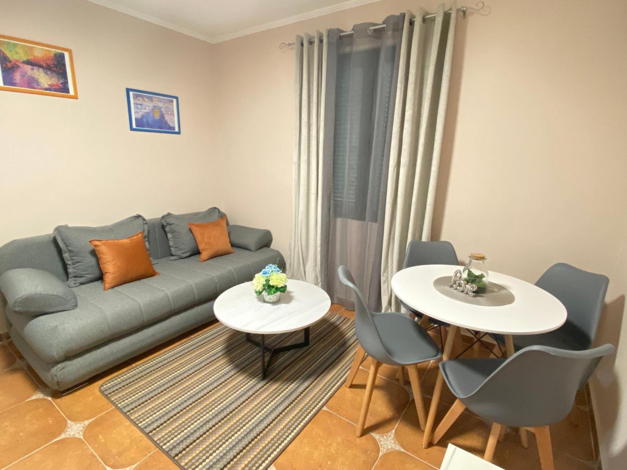 Aquata Apartments تيفات الغرفة الصورة